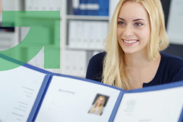 Should you include a picture on your resume?